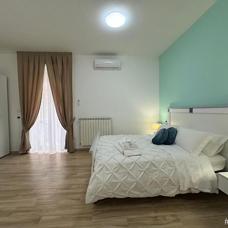 Emerella Luxury Suites-Siderno Lungomare Eksteriør bilde