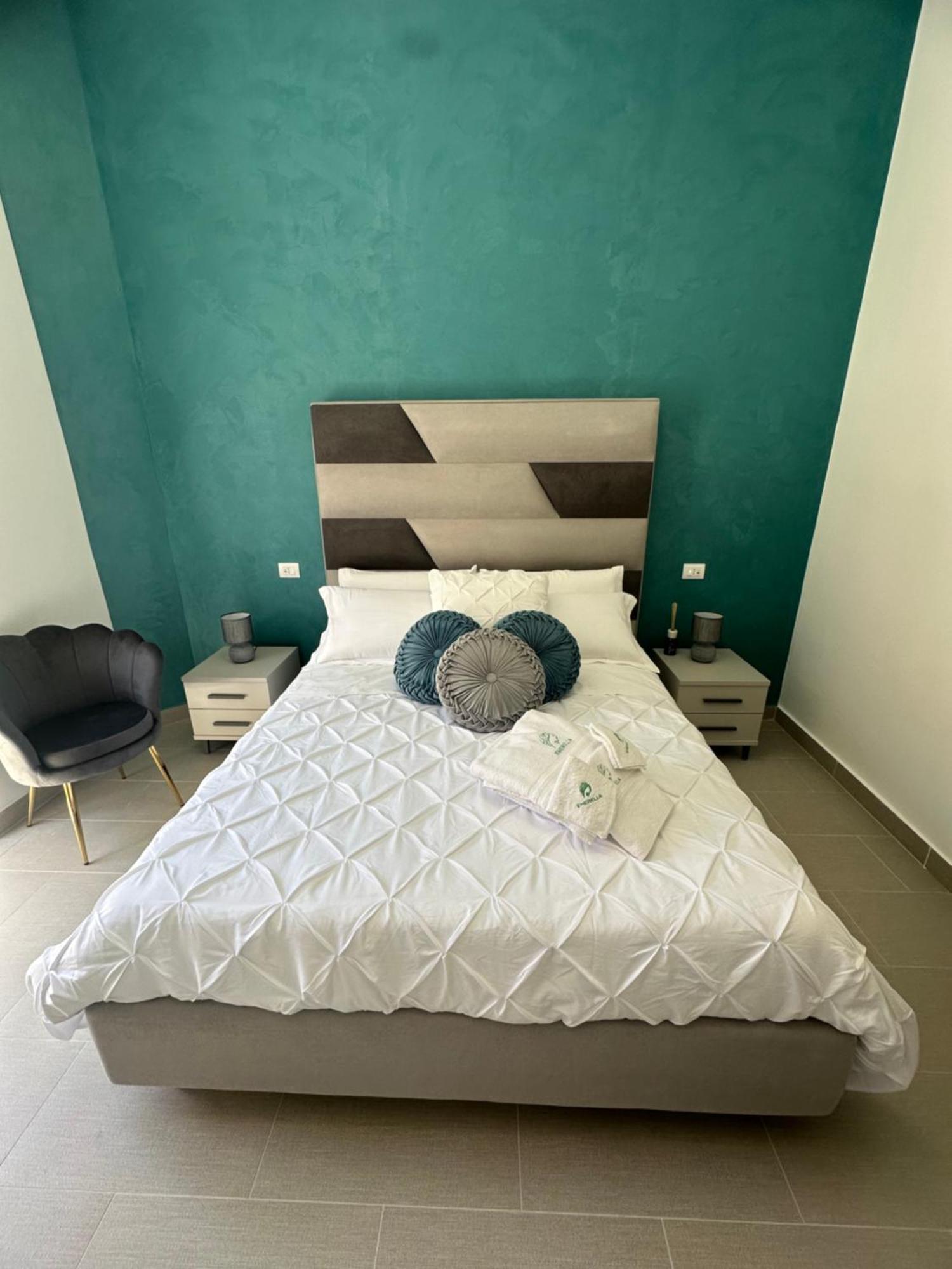 Emerella Luxury Suites-Siderno Lungomare Eksteriør bilde