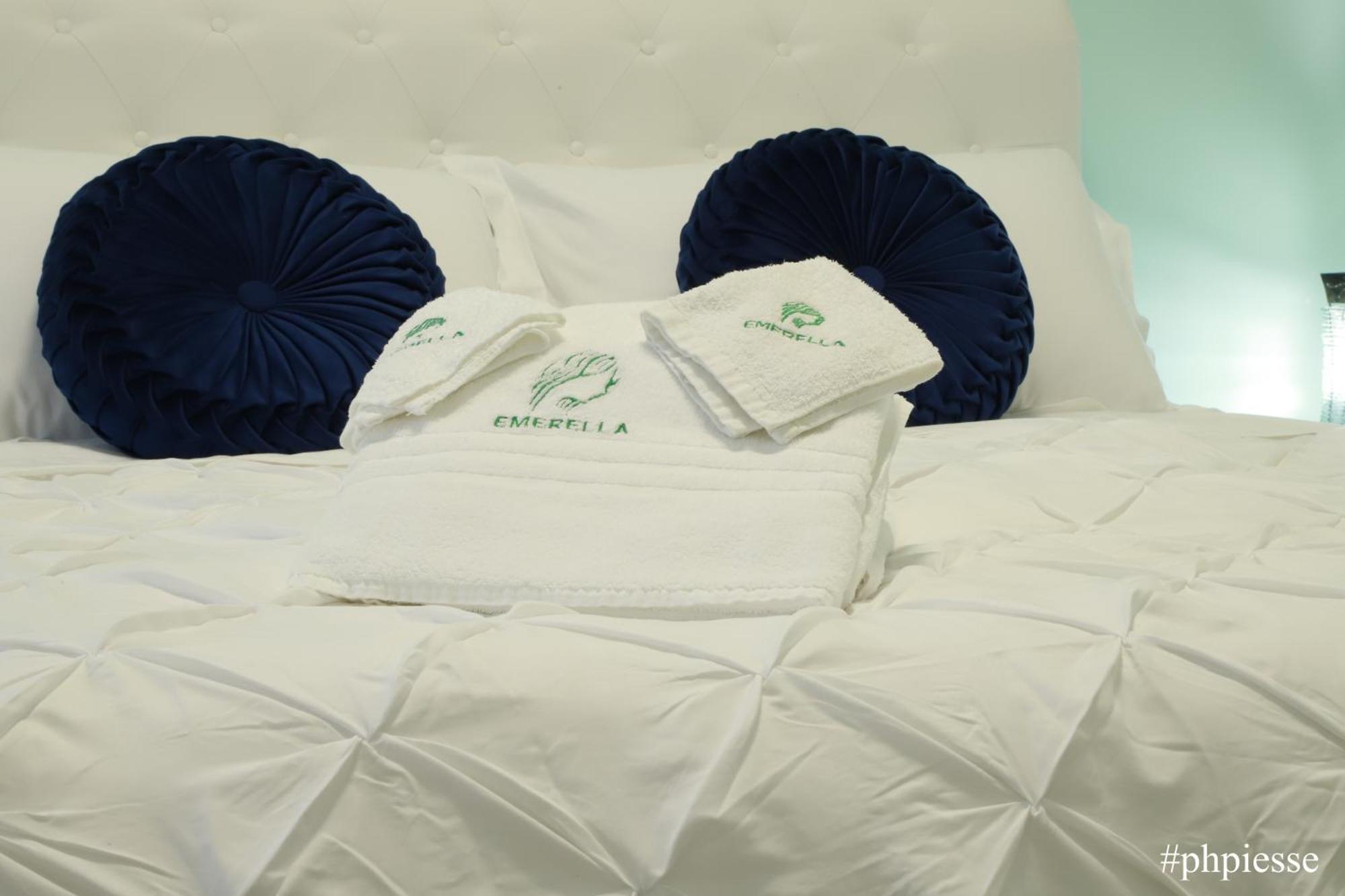 Emerella Luxury Suites-Siderno Lungomare Eksteriør bilde