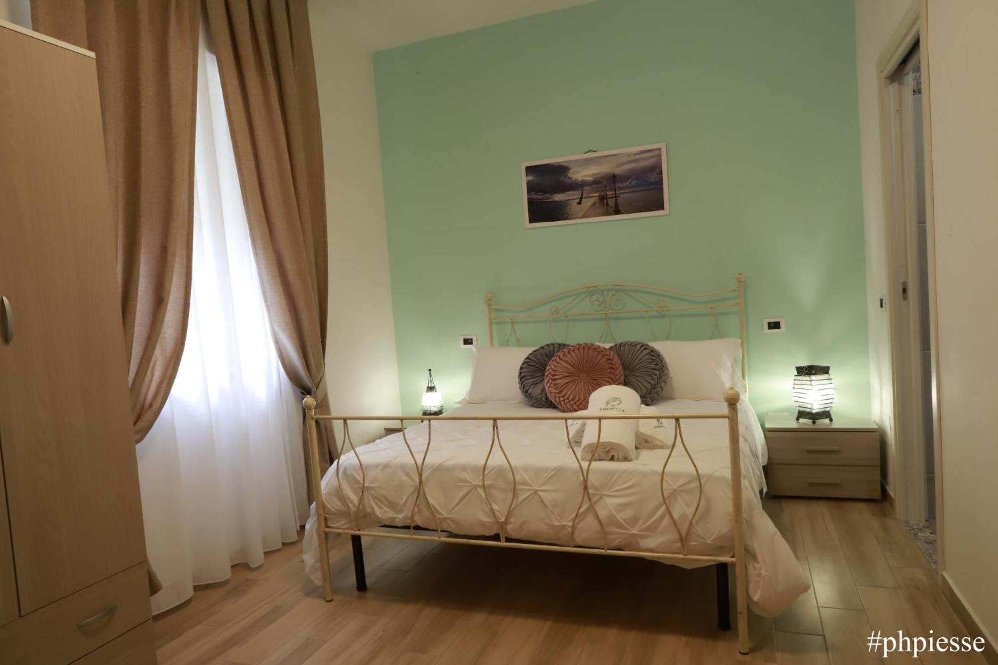 Emerella Luxury Suites-Siderno Lungomare Eksteriør bilde