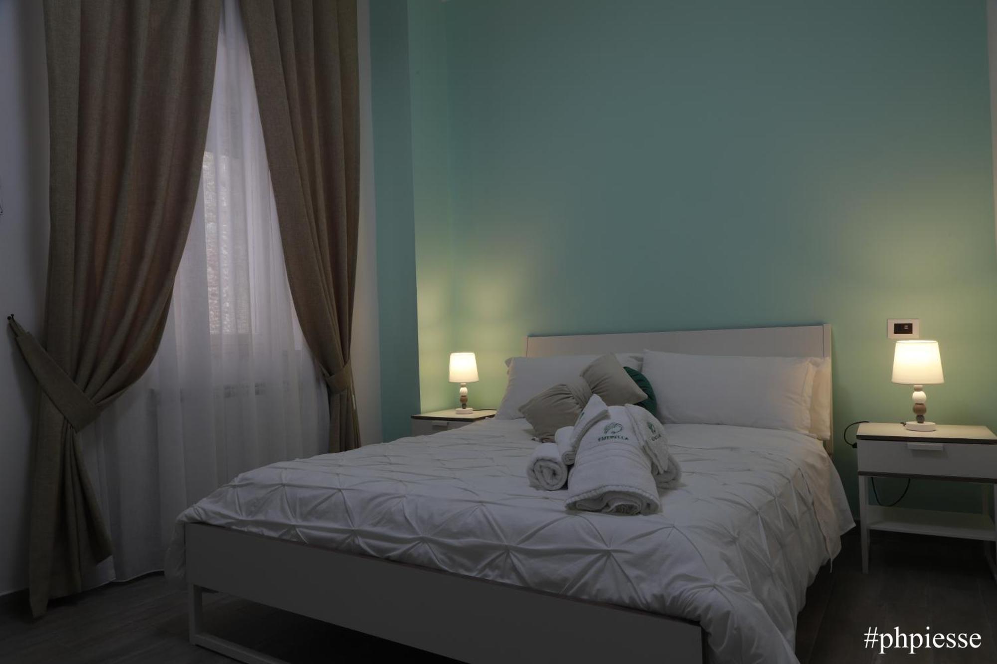 Emerella Luxury Suites-Siderno Lungomare Eksteriør bilde