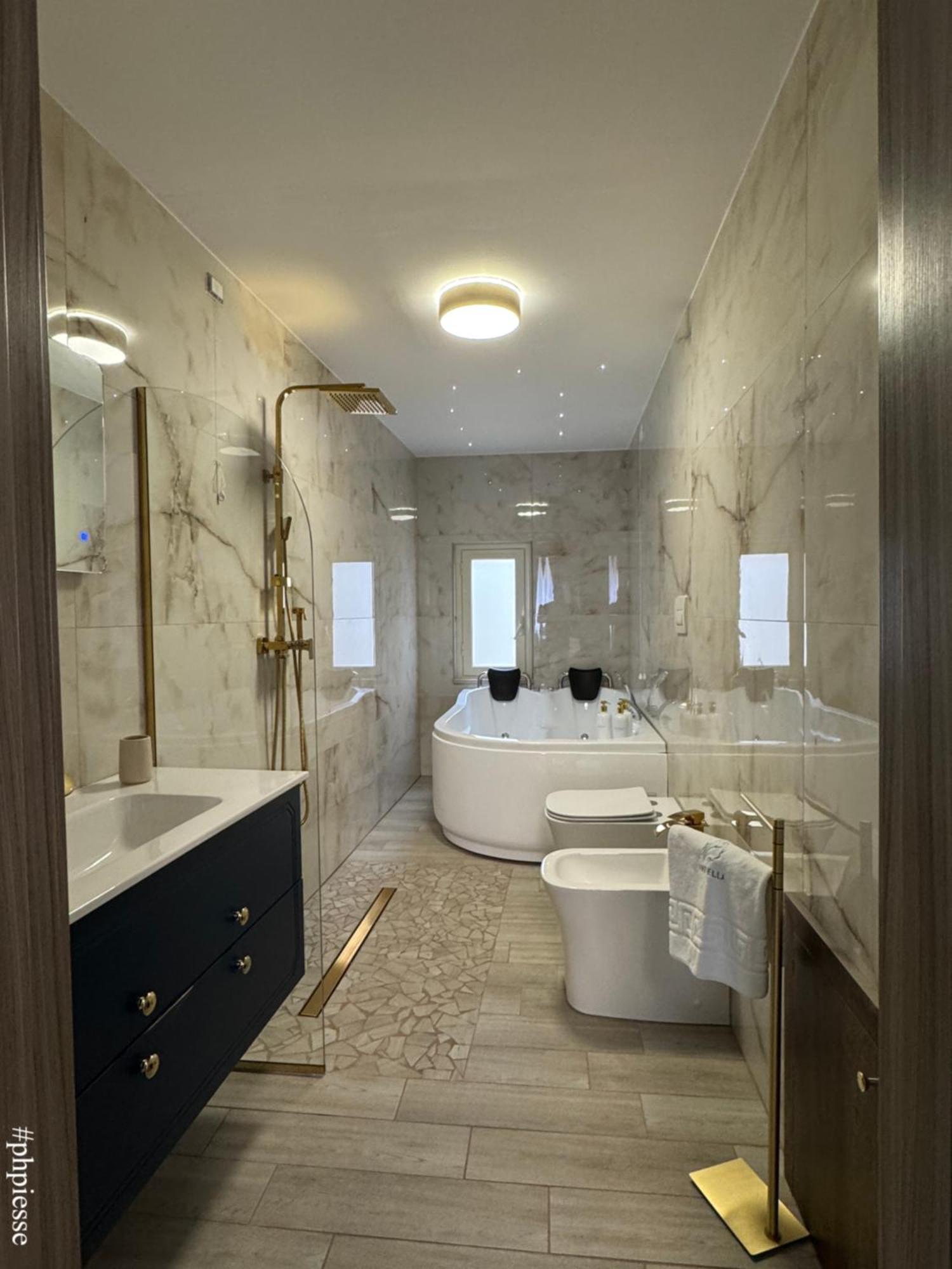 Emerella Luxury Suites-Siderno Lungomare Eksteriør bilde