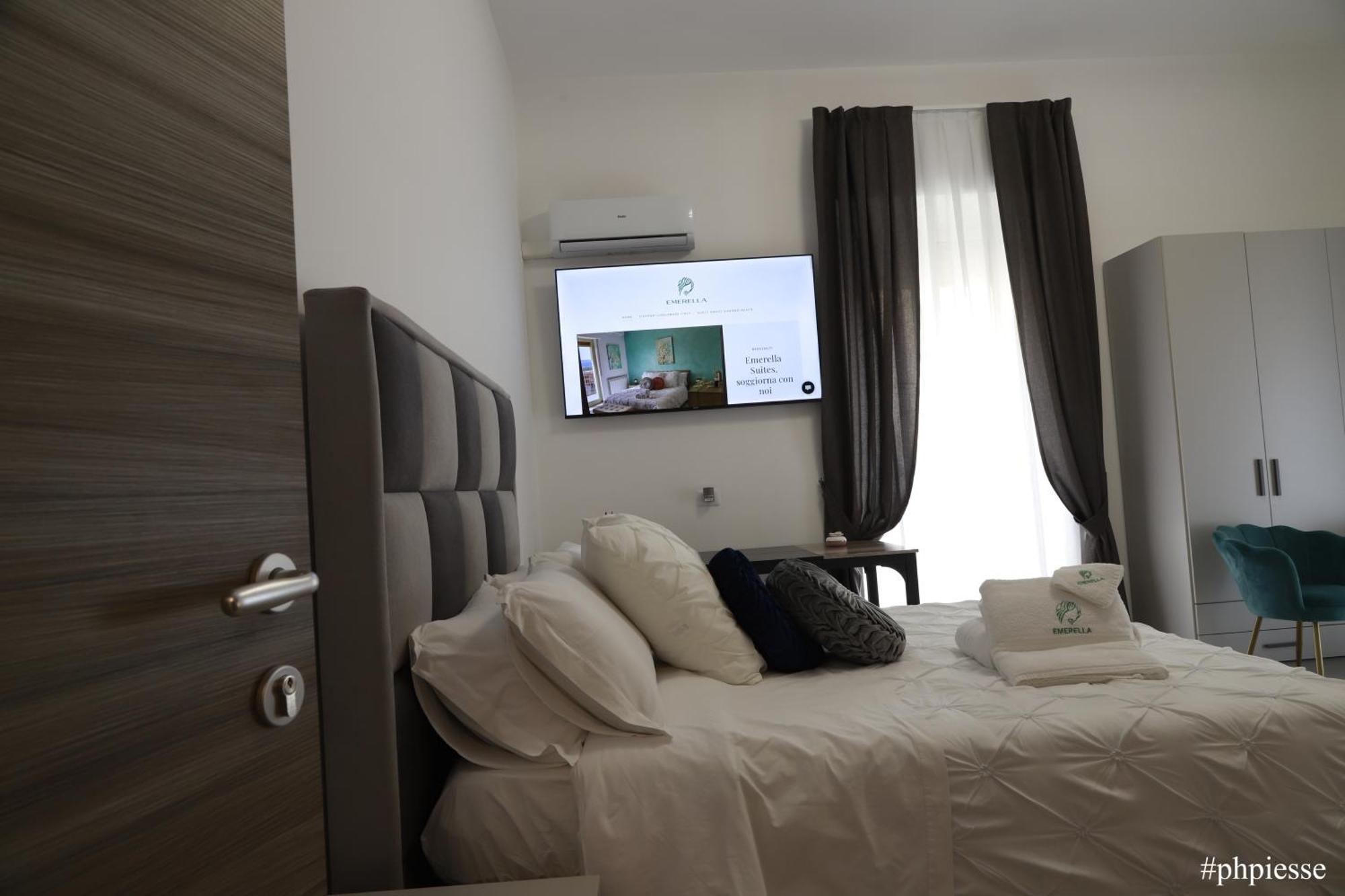 Emerella Luxury Suites-Siderno Lungomare Eksteriør bilde