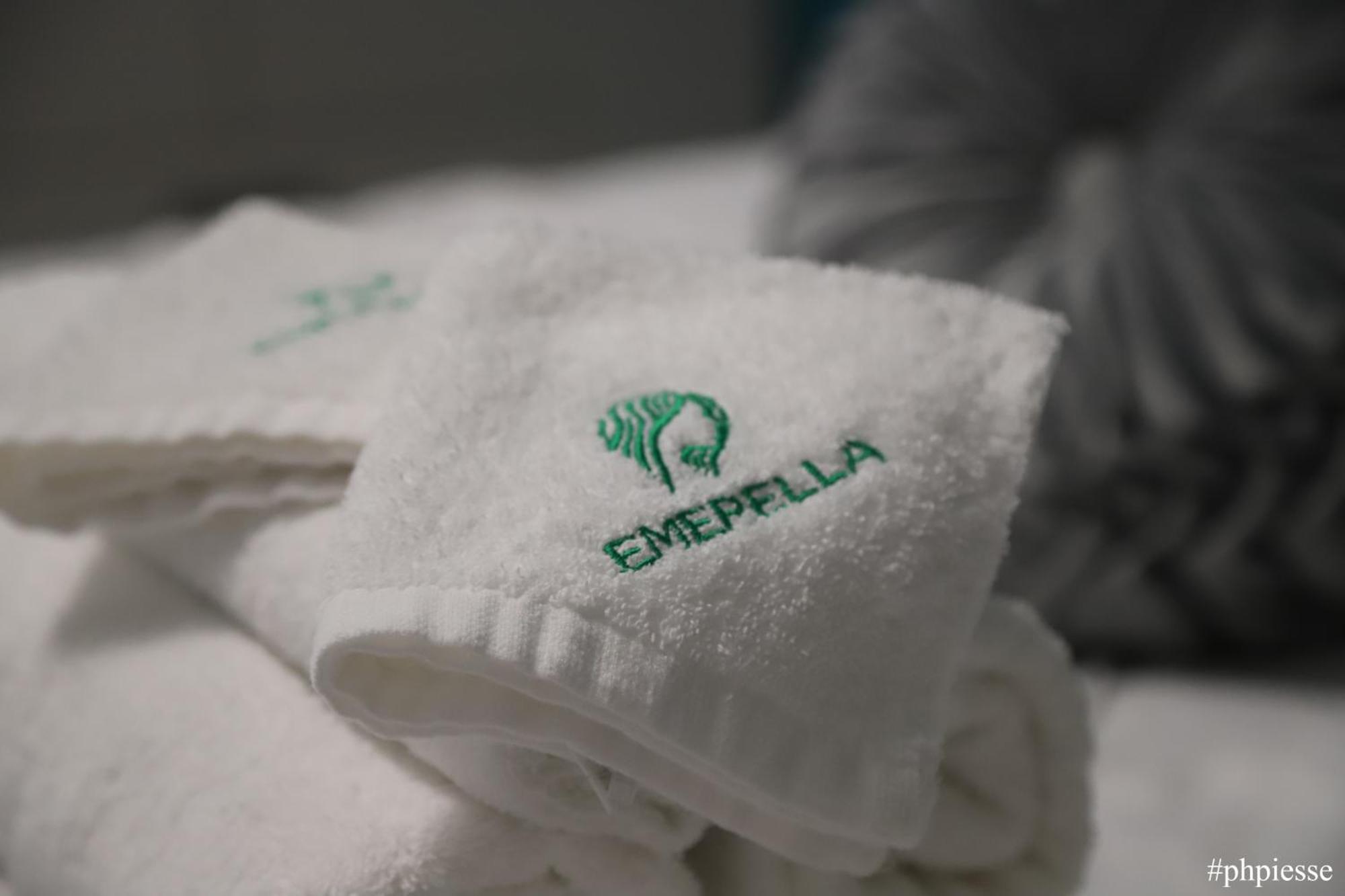 Emerella Luxury Suites-Siderno Lungomare Eksteriør bilde